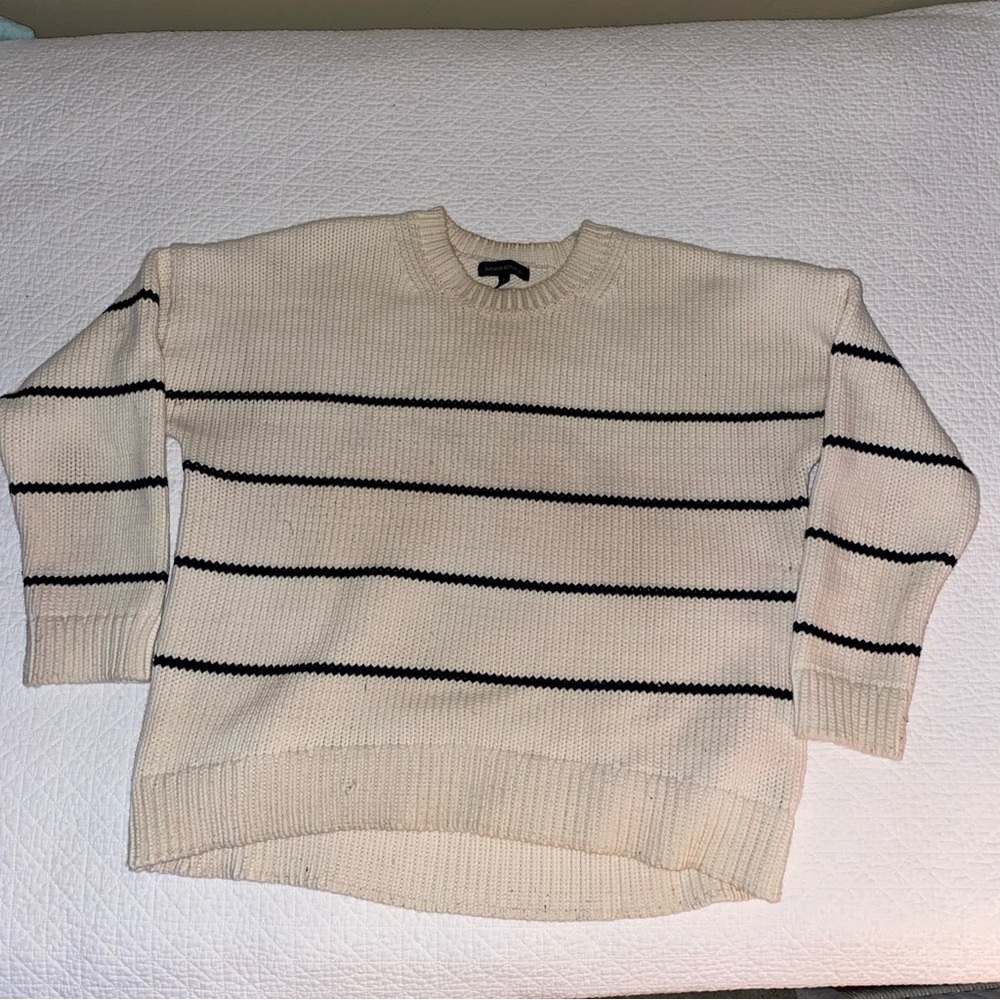 BANANA REPUBLIC SWEATER